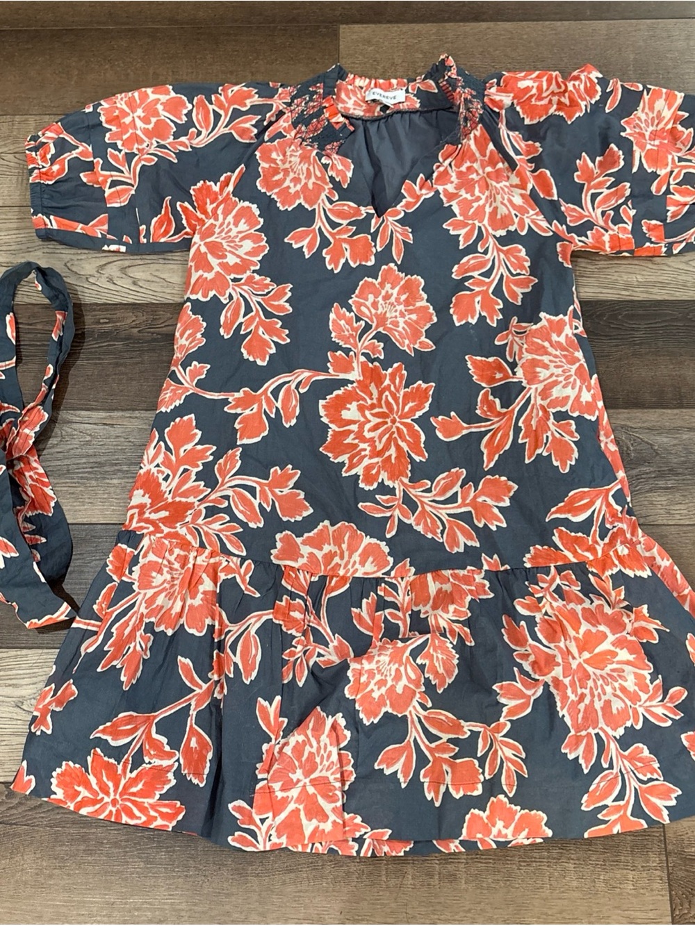 Evereve || Sunny Belted Floral Mini Dress Cotton Navy Coral Floral X-Small